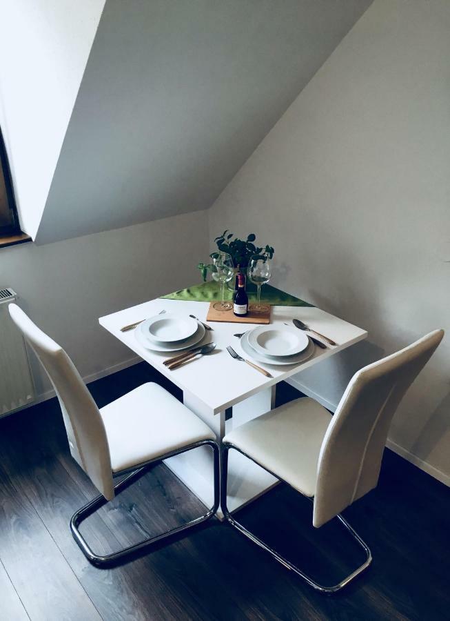 Urban herbs apartment Ljubljana Buitenkant foto